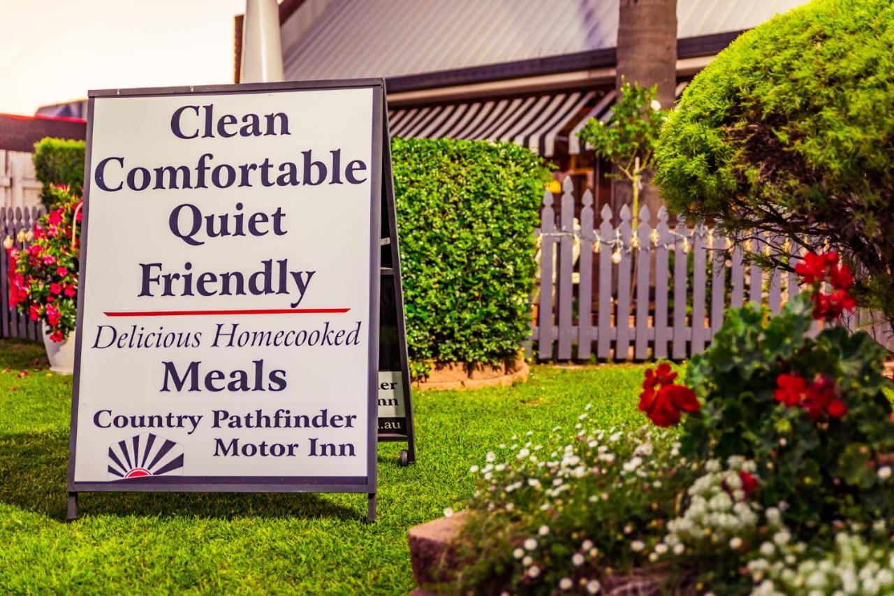 Country Pathfinder Motor Inn Dalby Exteriér fotografie